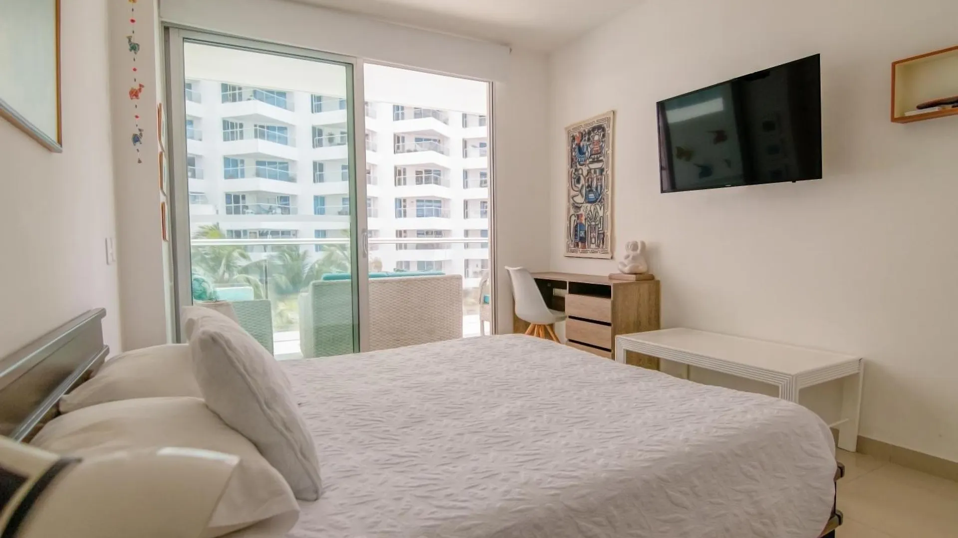 Morros Epic 2 Bedrooms Beachfront By Inmobiliaria Mfr Cartagena